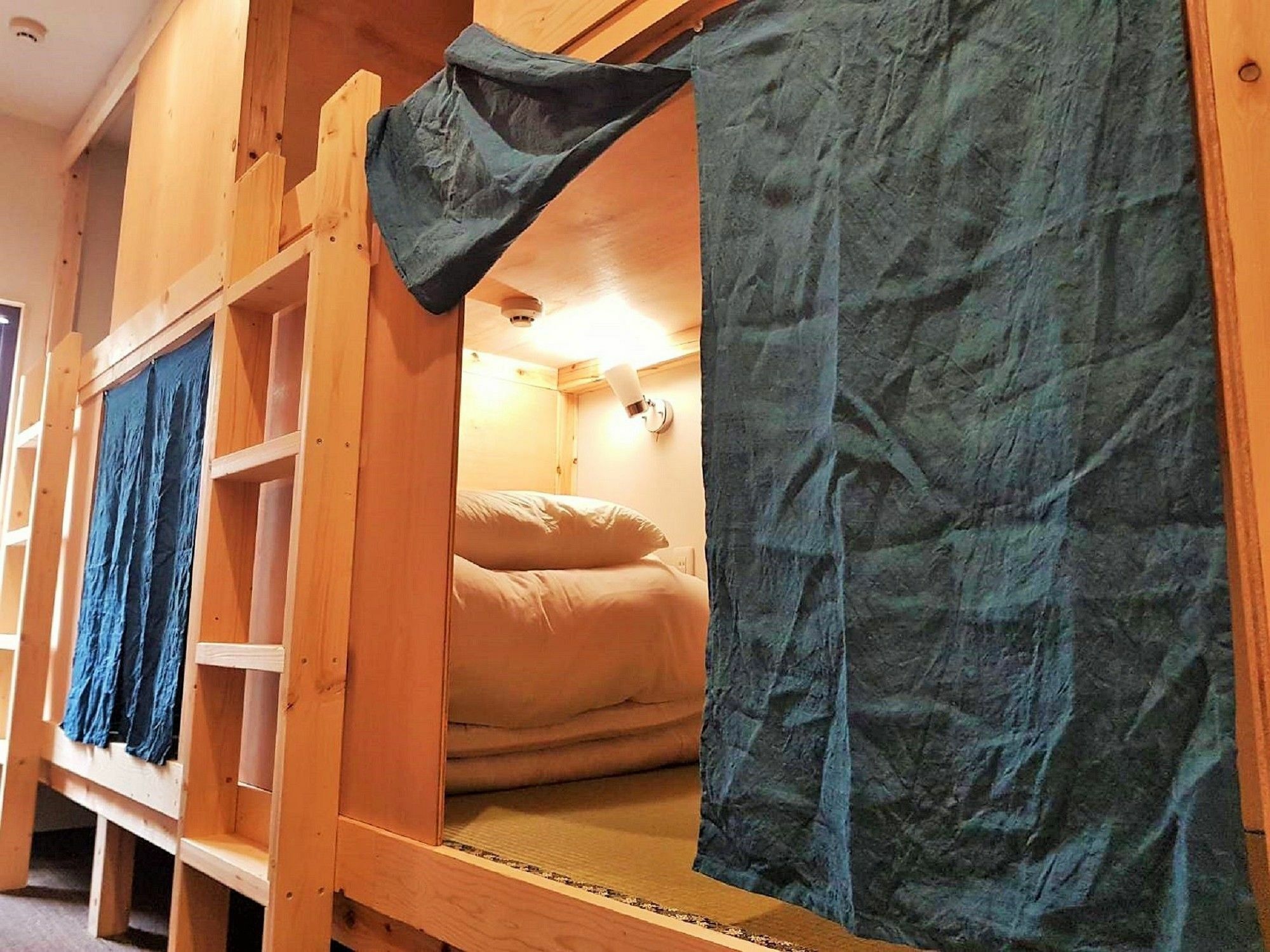 Hiroshima Hostel EN Eksteriør billede
